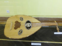 Музыкальные инструменты исламского мира представлены в Баку