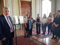 В Баку открылась выставка рукописей женщин-поэтов