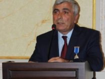 В БГУ Роберт Мобили выступил с обоснованием фальсификации армянами албанских храмов в Карабахе