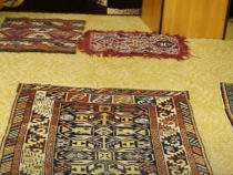 Вывезенные столетие назад из Азербайджана национальные ковры нашлись в Украине